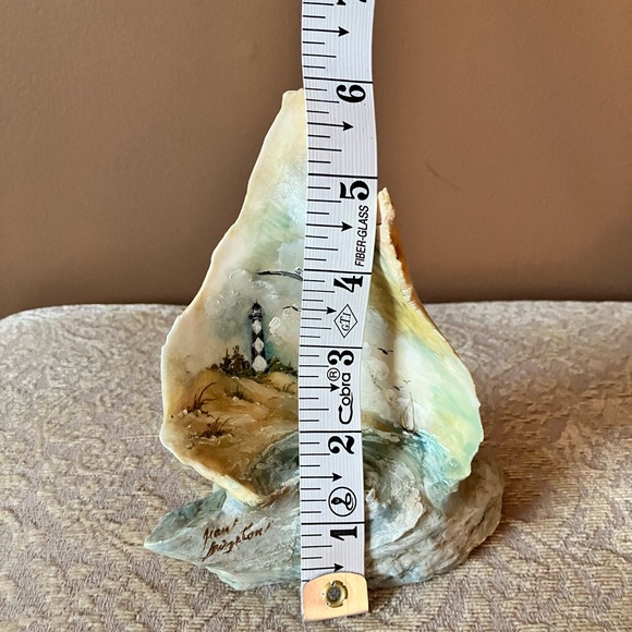 Original Signed Art, Holden Beach N.C. Painted Shell Clusters, Set of 2 - Picture 7 of 13